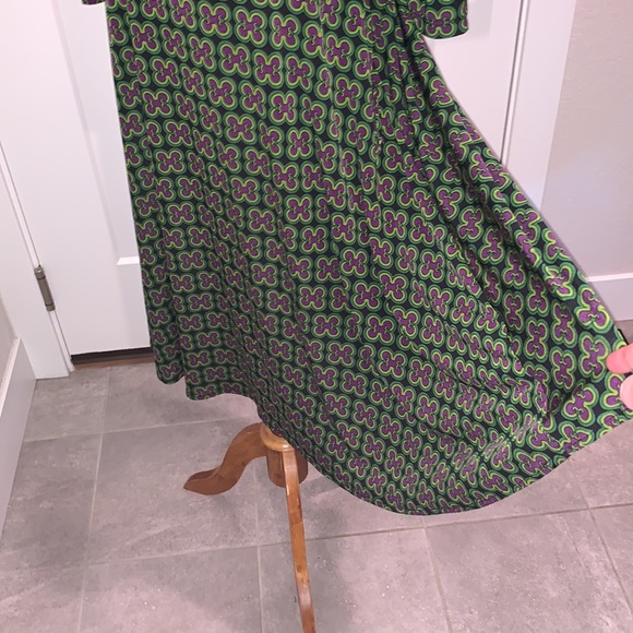 London Times Faux Wrap Dress - Picture 13 of 16